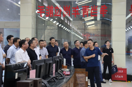 湖南省國資委國企黨建與現(xiàn)代經濟理論培訓班赴株洲航電分公司開展黨建工作交流